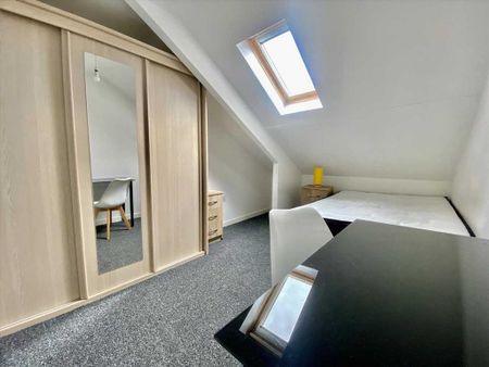 3 bedroom house share to rent - Photo 2