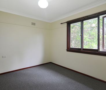 Freshly Updated 4 Bedroom Home in Prime Location - Photo 2