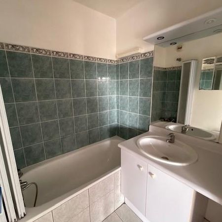 Location Appartement 1 pièce 27m² NEUILLY PLAISANCE 93360 - Photo 3