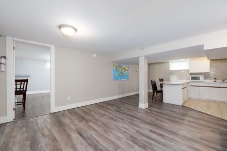 For Lease - 284 Trott Drive Unit# B1, London North, Ontario - Photo 5