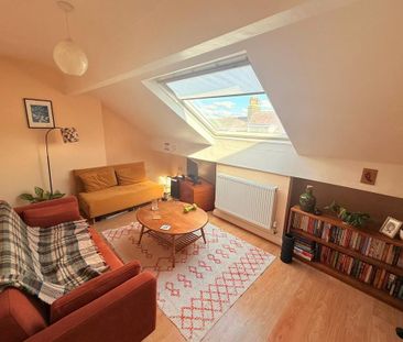 3 bedroom flat to rent - Photo 3