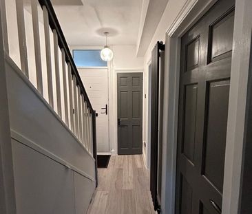Room in a Shared House, Capstone Road, BR1 - Photo 6