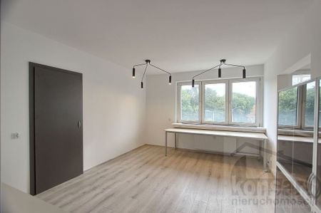 Idealne na kancelarię/biuro podatkowe/projektowe - Photo 2