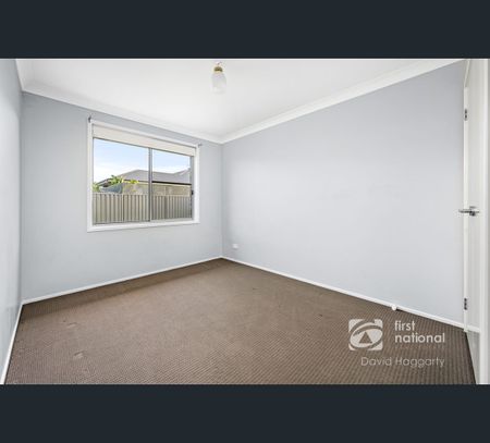11 Fairway Street, Rutherford, NSW 2320 - Photo 5