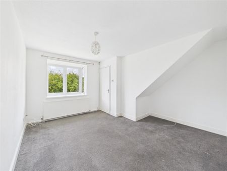 2 bedroom Town house to rent - Photo 5