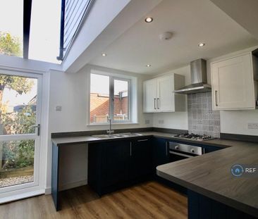 2 bedroom end of terrace house to rent - Photo 6