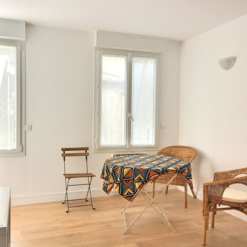 Appartement 1 pièce à louer à Paris - Référence L990 - Photo 1