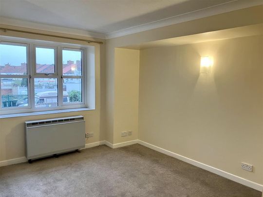 Mariners Close, Bridgwater - Photo 1