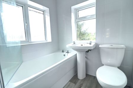 2 Bedroom Flat To Rent, 2 Bedroom  Flat To Rent - Photo 4