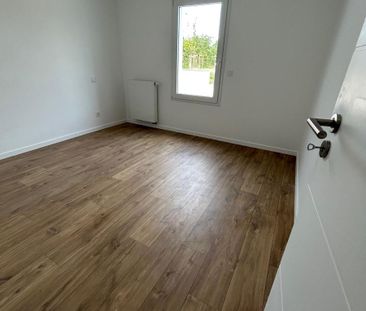 Location Appartement 3 pièces 64m² CHARTRES DE BRETAGNE 35131 - Photo 5