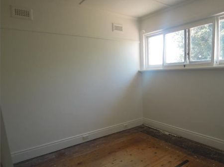 53A Ercildoune Street CAULFIELD NORTH - Photo 3