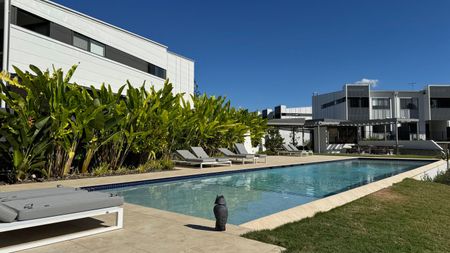 One of the best townhouses in the estate - Photo 3