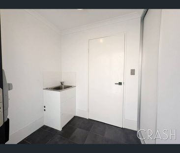 4 Impressa View, Piara Waters, WA 6112 - Photo 4