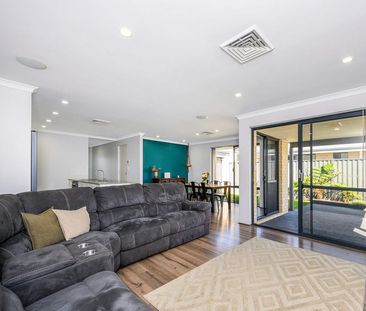 Welcome to your Modern, Spacious Home! - Photo 4