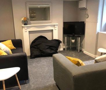 1 bedroom terraced house to rent - Photo 2