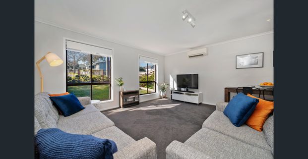 Beachside Living – Just 300m to the Foreshore! - Photo 1