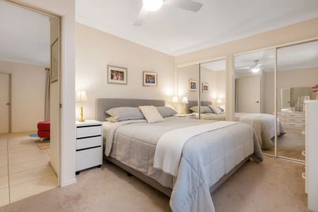 All-Season Family Retreat with Heated Pool & Dual Living – Walk to CHAC, Shops & Transport - Photo 2