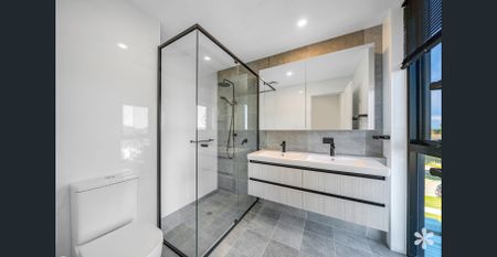 Luxury In The Heart Of Como - Photo 5