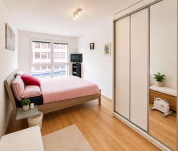 2nd floor apartment, in the heart of Lausanne - Photo 6
