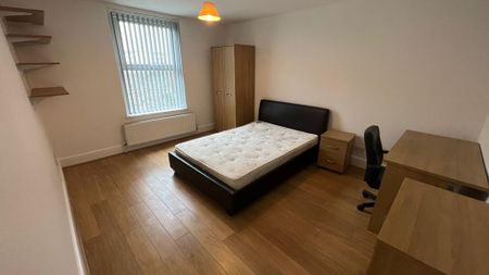 5 bedroom house share to rent - Photo 3