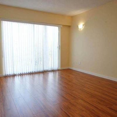 Bright & Spacious 3-Bed, 1.5 Bath Upper-Level Unfurnished Home Rental - Photo 1