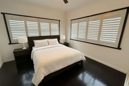 Cozy Self-Contained Unit - Photo 2