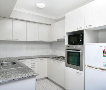 2 Bedroom Apartment With Air-Con - Photo 1