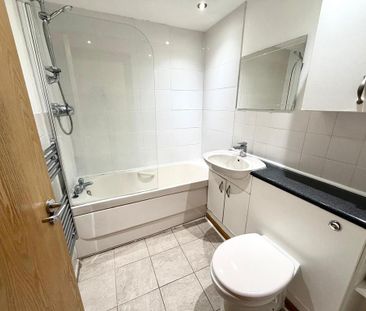 Studio to rent - Photo 3