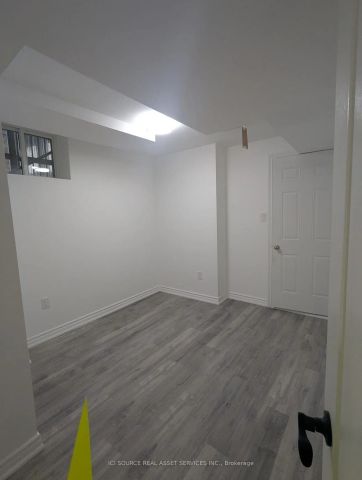 312 Baker Hill Boulevard #Basement - Photo 5