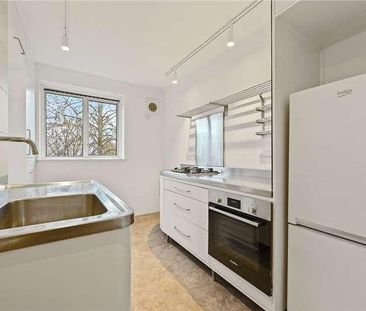 Sheffield Terrace, Kensington, London, W8 - Photo 6