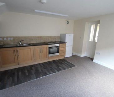 2 bedroom flat to rent - Photo 6