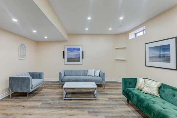 For Lease - 57 Sutcliffe Way, New Tecumseth, Ontario - Photo 1