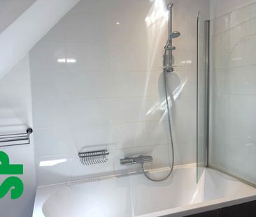 Modern duplex-appartement met 2 slaapkamers en 2 terrassen. - Photo 2