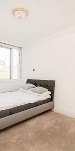 3 bedroom flat to rent - Photo 4