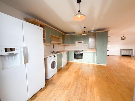 3 bedroom apartment to rent - Photo 3