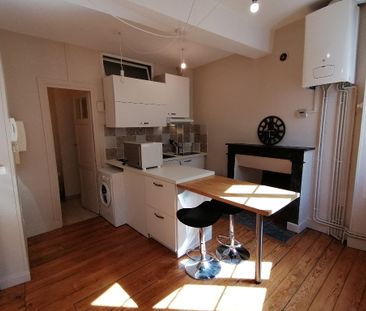 Location Appartement 2 pièces 31m² - Photo 3