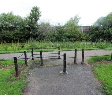 Windsor Walk, Darlaston, WS10 - Photo 1