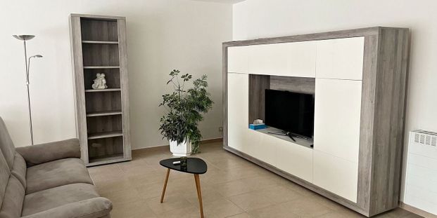 Appartement te huur in Adegem voor € 750 met 2 slaapkamers - Photo 1