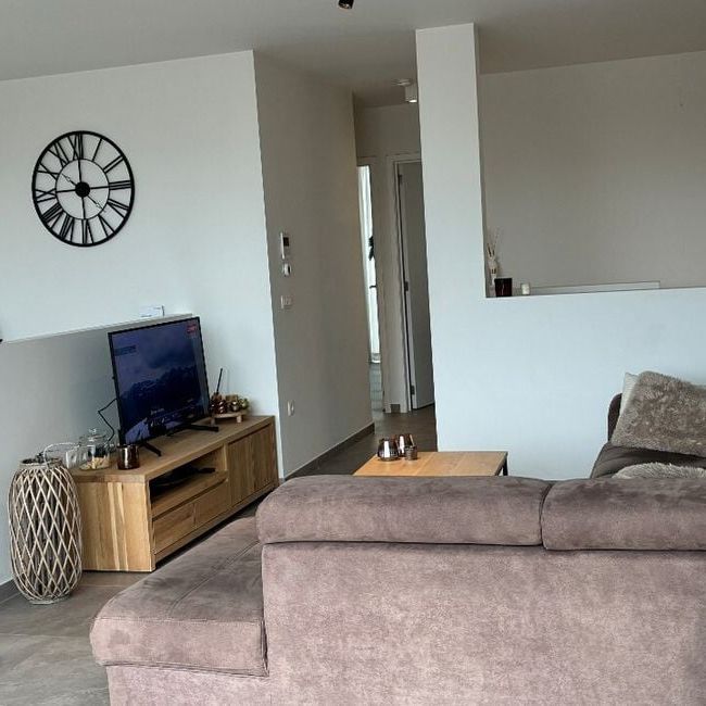Appartement te huur in Meilegem voor € 975 met 2 slaapkamers - Photo 1