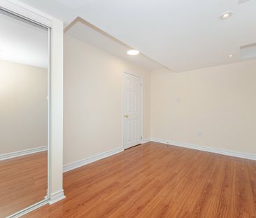 For Lease - 71 Ivy Glen Drive, Vaughan, Ontario - Photo 3