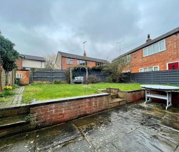 3 bedroom terraced house to rent - Photo 2