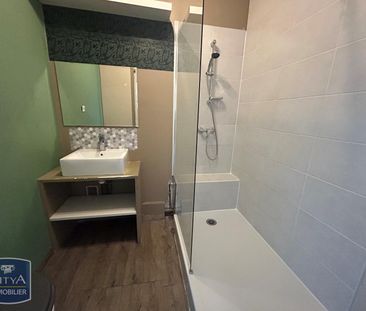 Location Appartement 2 pièces 49m² MARSEILLE 9ème - Photo 4