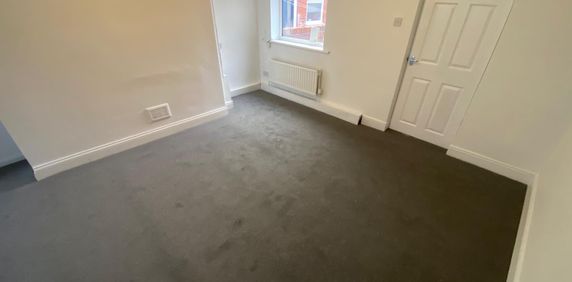 2 bed terraced house to rent in Seventh Street, Blackhall Colliery, Hartlepool, TS27 - Photo 2