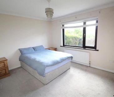 10 Blackthorn Road, Newtownabbey, BT37 0GH - Photo 5