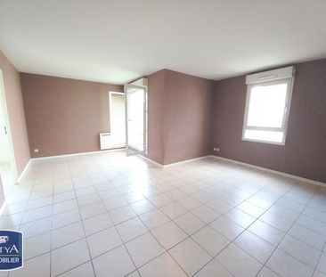 Location Appartement 3 pièces 64m² BEAUVAIS 60000 - Photo 2