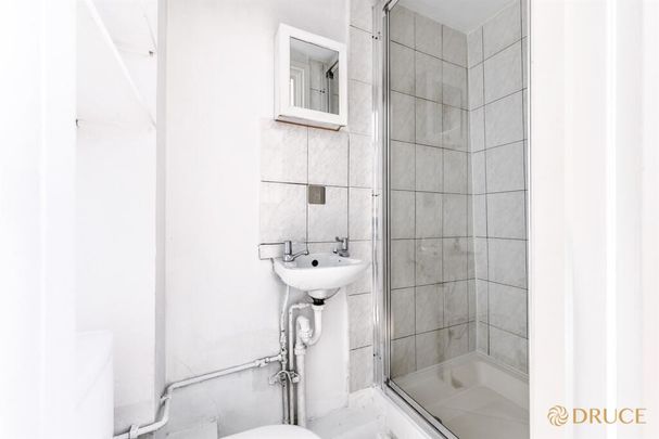 West Cromwell Road, SW5 - Photo 1