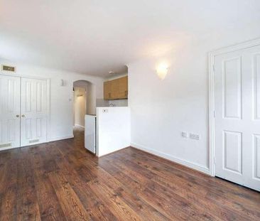 High Path Road, Guildford, Surrey, GU1 - Photo 1