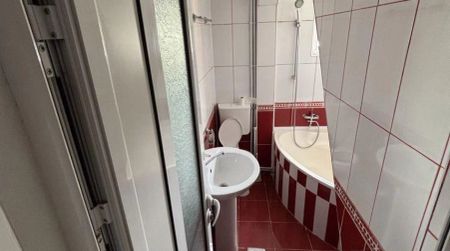Apartament, 2 camere decomandat, 48 mp, Mircea cel Batran, de inchiriat, Liceul Tehnologic Economic, Cod 162566 - Photo 4