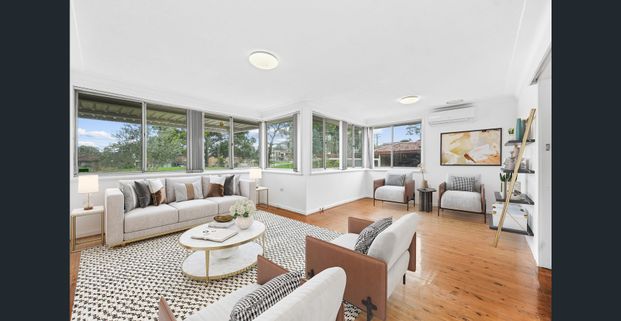 Spacious 3-bedroom brick home in popular Yagoona West - Photo 1