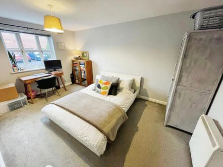 2 bedroom apartment to rent - Photo 2
